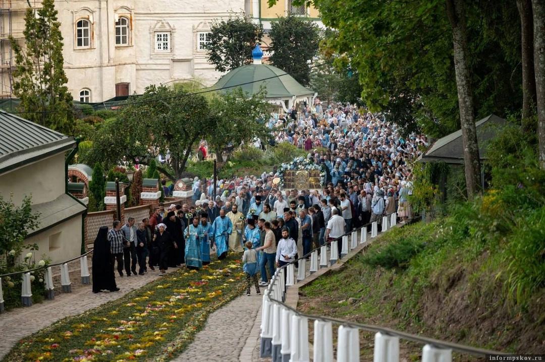 Поздравление с Успением Пресвятой Богородицы.