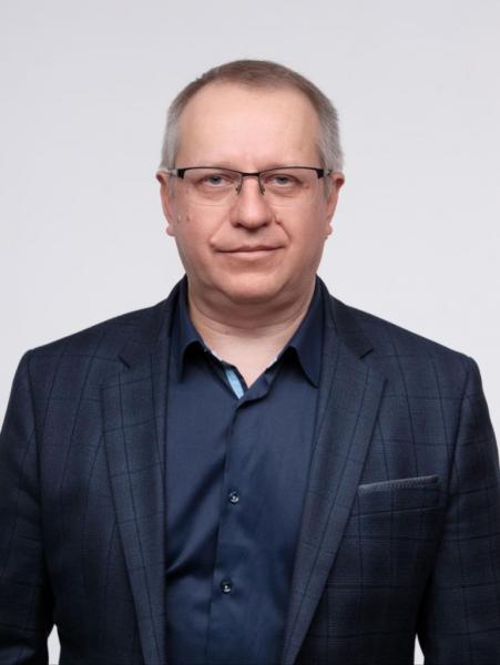 Кравцов Юрий Эдуардович .